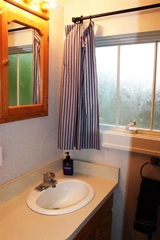 8686 E Hatchery Rd, Syracuse, IN 46567 photo 12