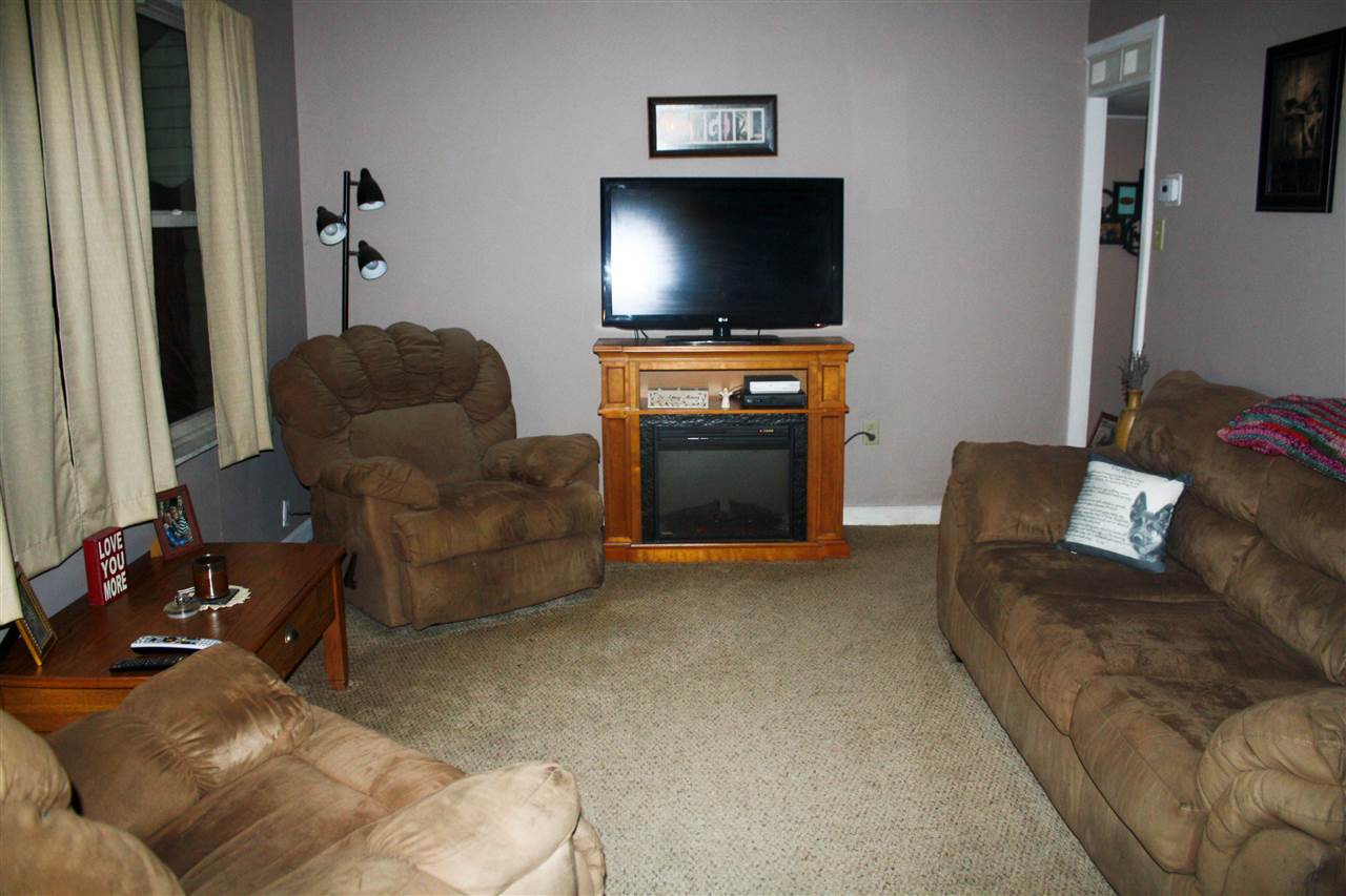 1624 Haynes Ave, Kokomo, IN 46901 photo 2