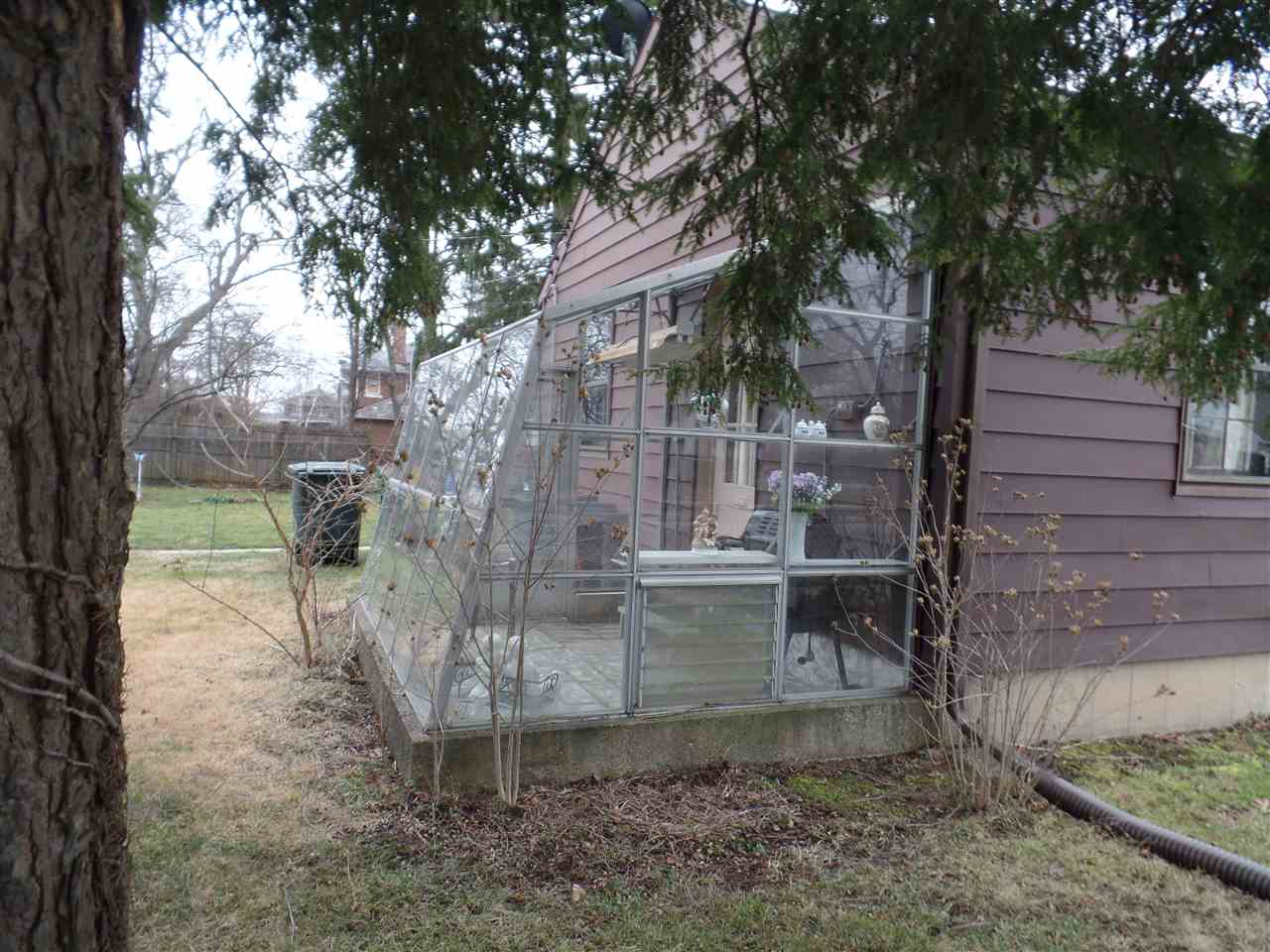1160 Eclipse Pl, South Bend, IN 46628 photo 2