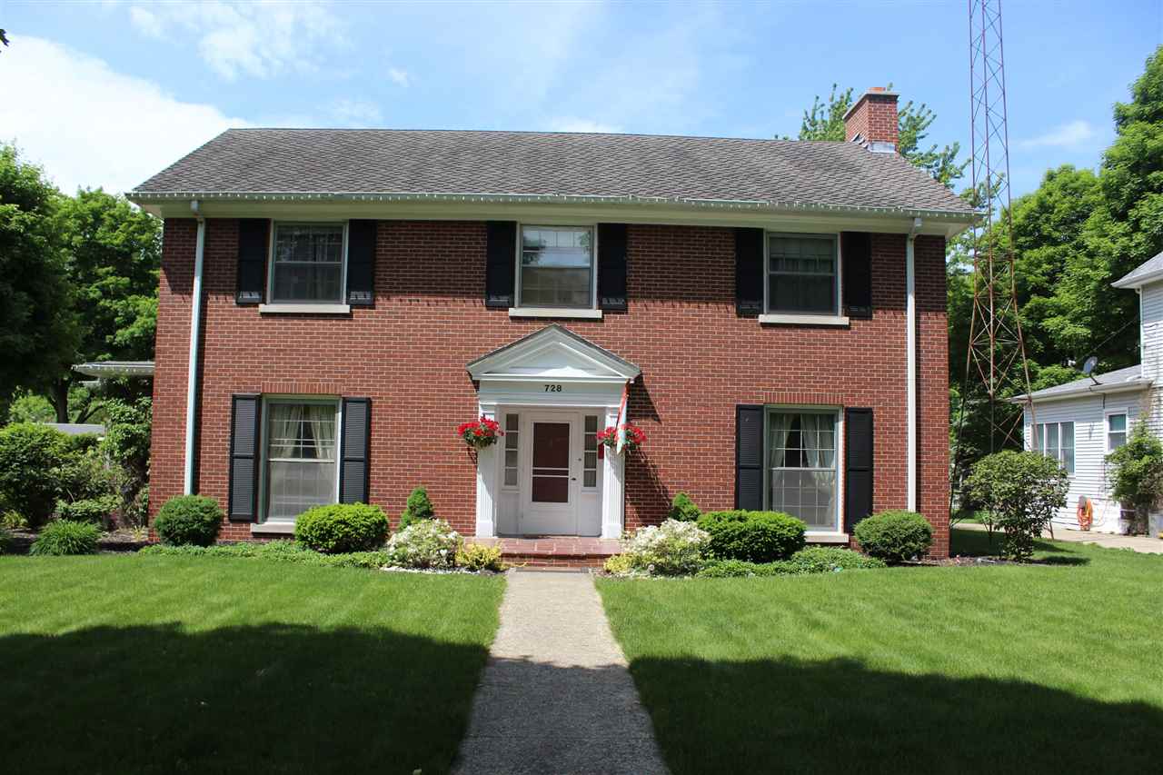 728 S Michigan St, Plymouth, IN 46563 photo 2