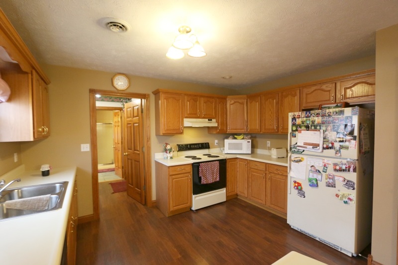 622 E 22nd, Ferdinand, IN 47532 photo 7
