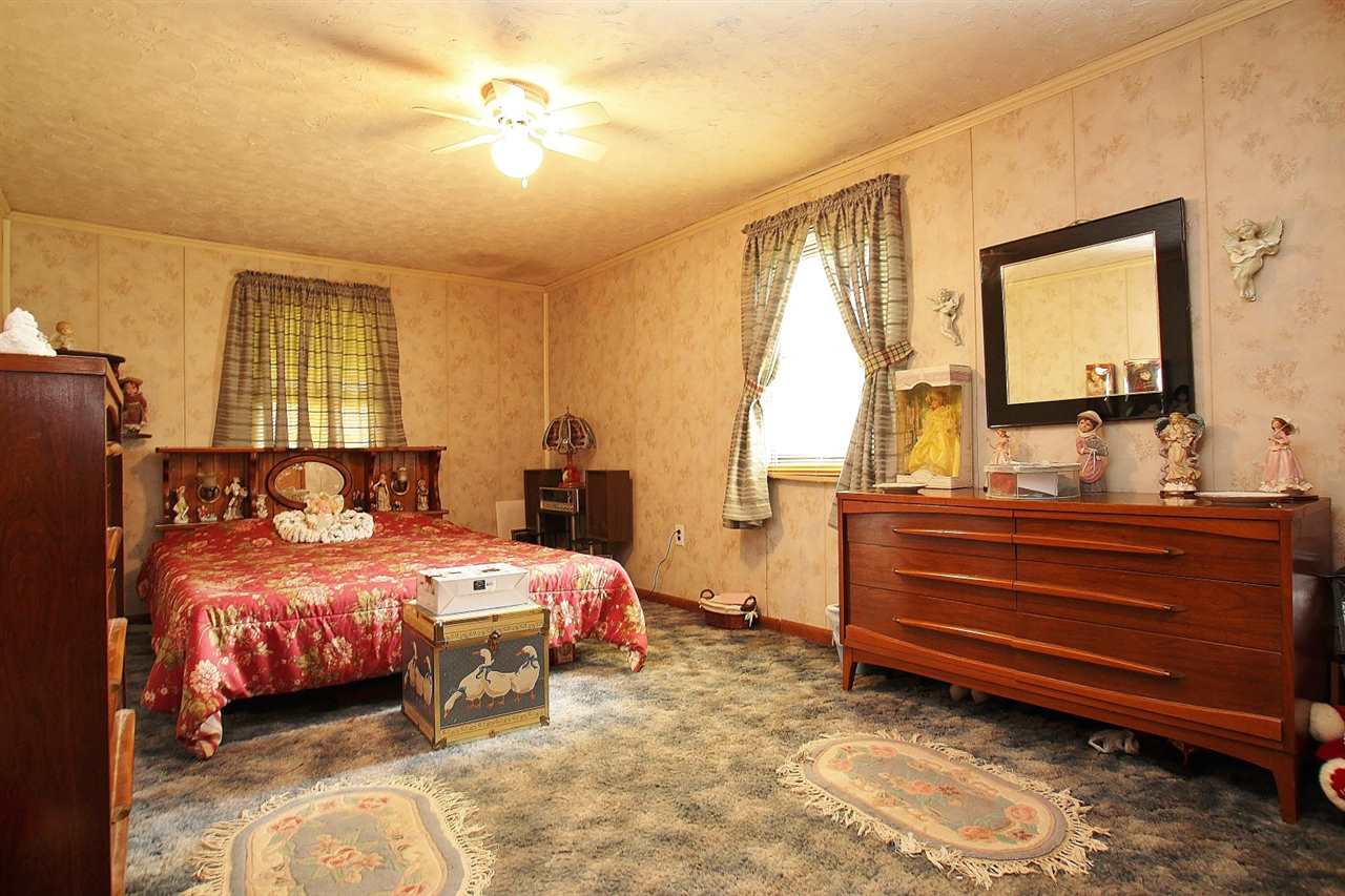 4225 E 275 S, Lagrange, IN 46761 photo 12