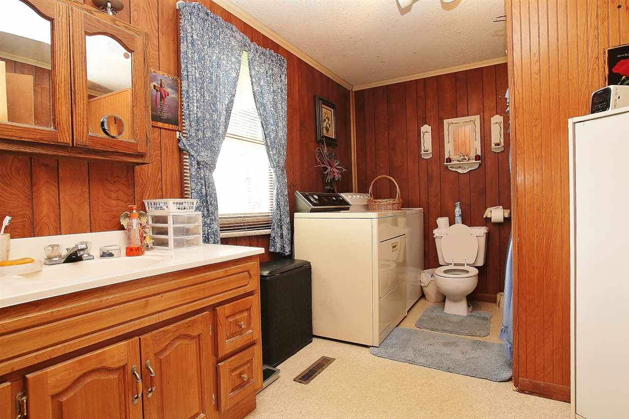 4225 E 275 S, Lagrange, IN 46761 photo 16