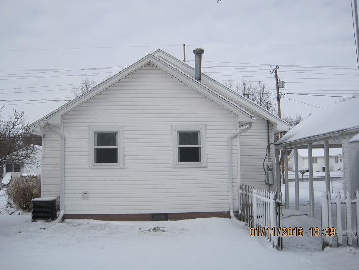 1911 E 18th St, Muncie, IN 47302 photo 2
