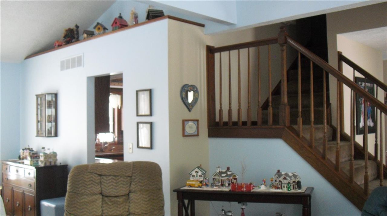 4527 E Fox Run Dr, Syracuse, IN 46567 photo 10