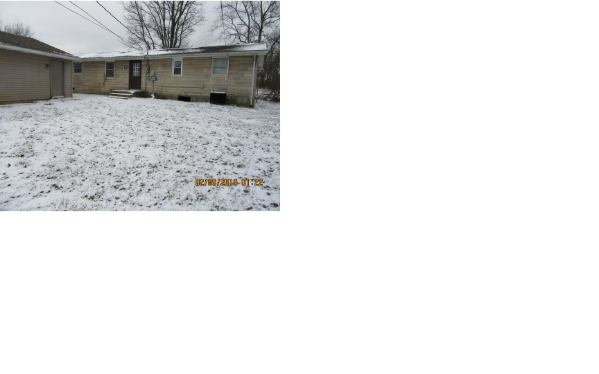 648 Hendricks St, Madison, IN 47250 photo 2