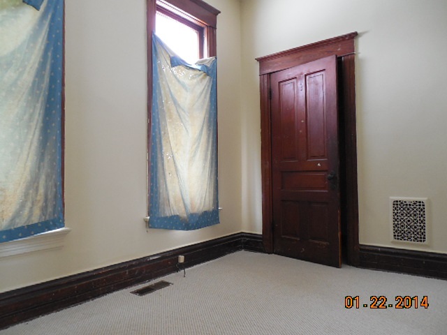 2614 Winter St, Fort Wayne, IN 46806 photo 9