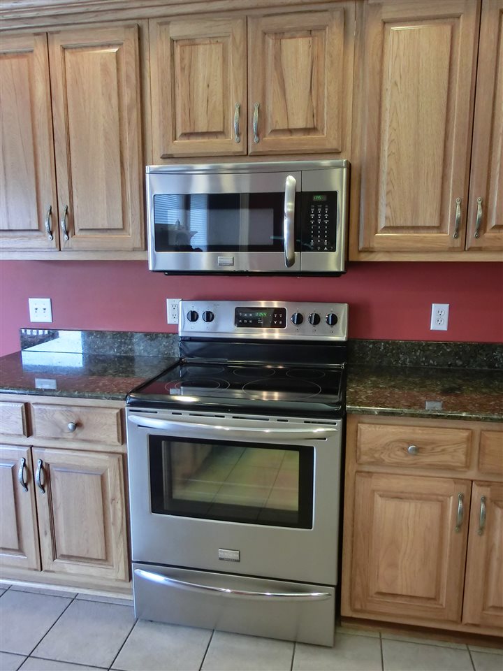 12503 Golden Harvest Dr, Fort Wayne, IN 46845 photo 13