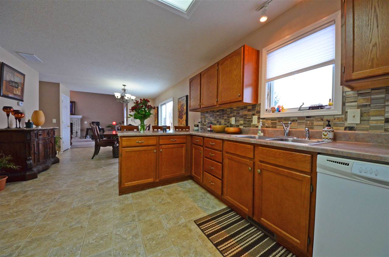 15028 Brittwood Ct, Fort Wayne, IN 46814 photo 11