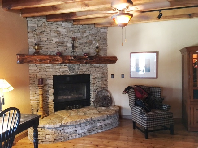 2020 E Doc Mitchell St, Bloomington, IN 47401 photo 5