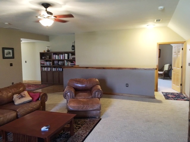 2020 E Doc Mitchell St, Bloomington, IN 47401 photo 27