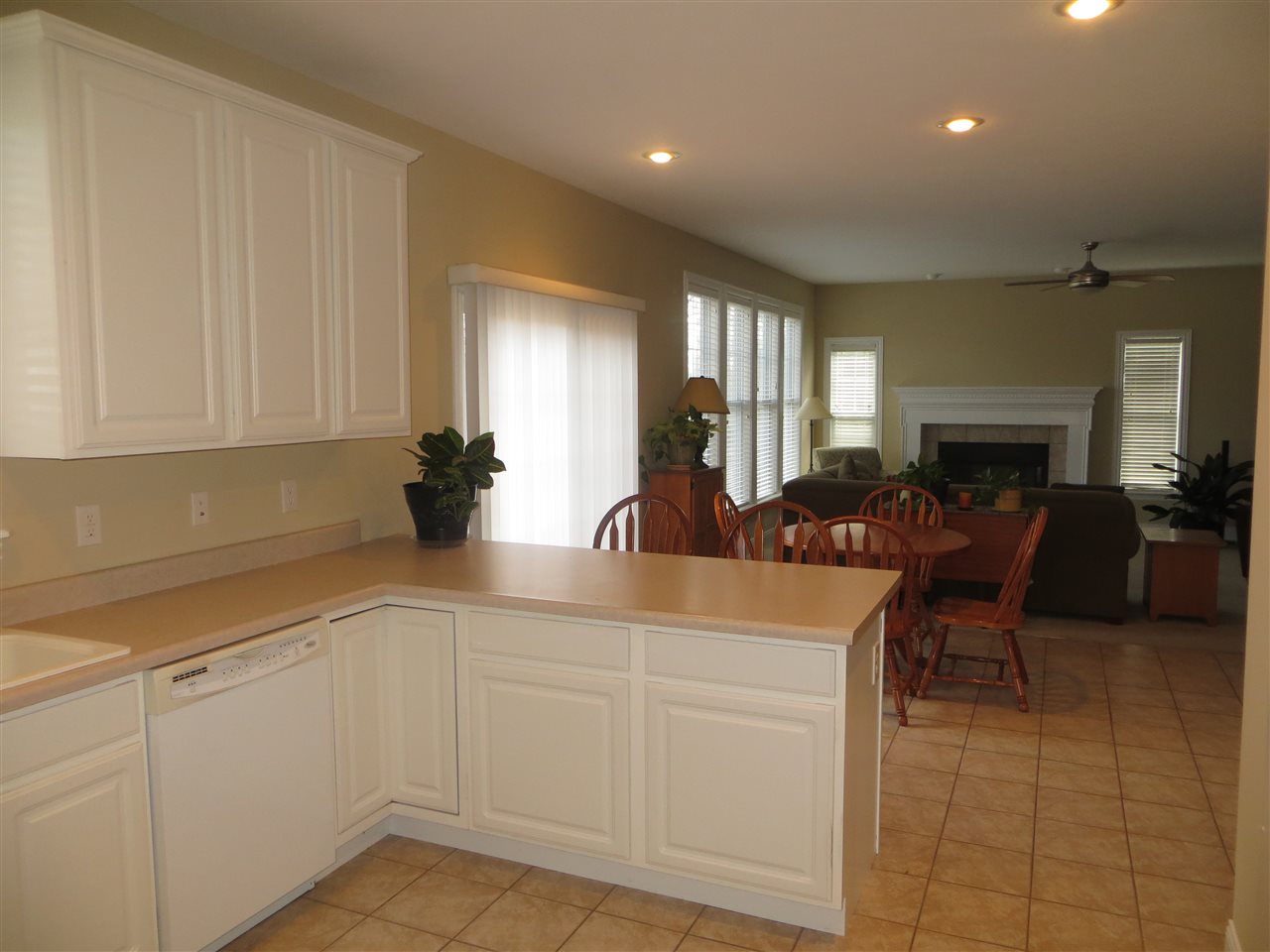 4705 E Cardiff Ct, Bloomington, IN 47401 photo 5