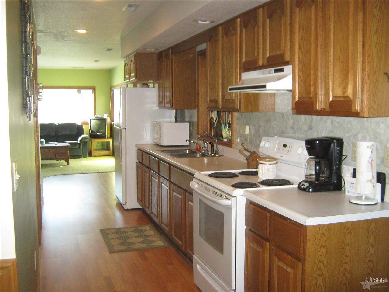 6255 S 400 E, Wolcottville, IN 46795 photo 10
