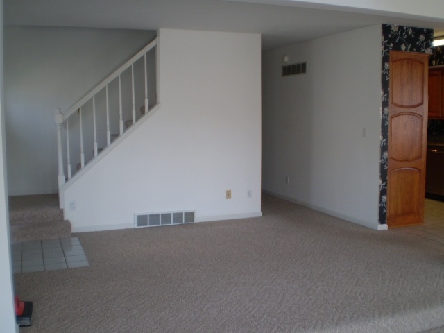 8088 E North Rd, Syracuse, IN 46567 photo 7