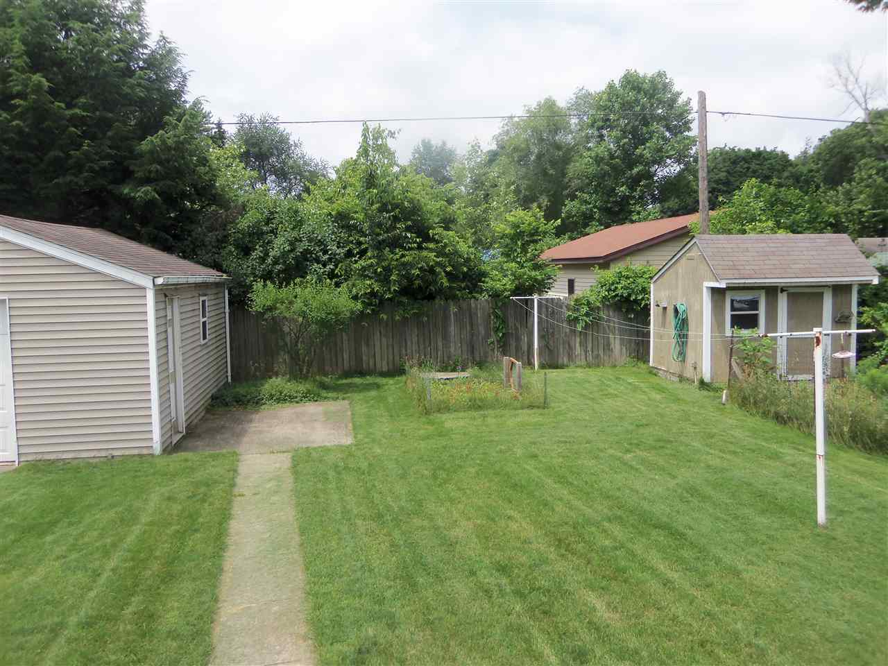 209 Orange Ave, Mishawaka, IN 46544 photo 21