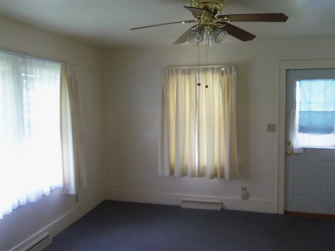 209 Orange Ave, Mishawaka, IN 46544 photo 6