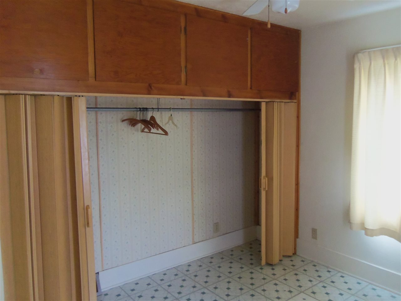 209 Orange Ave, Mishawaka, IN 46544 photo 13