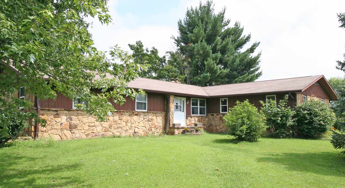 2448 N Smith Pike, Bloomington, IN 47404 photo 1