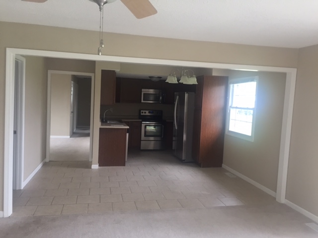 10828 E 00 Ns, Greentown, IN 46936 photo 4