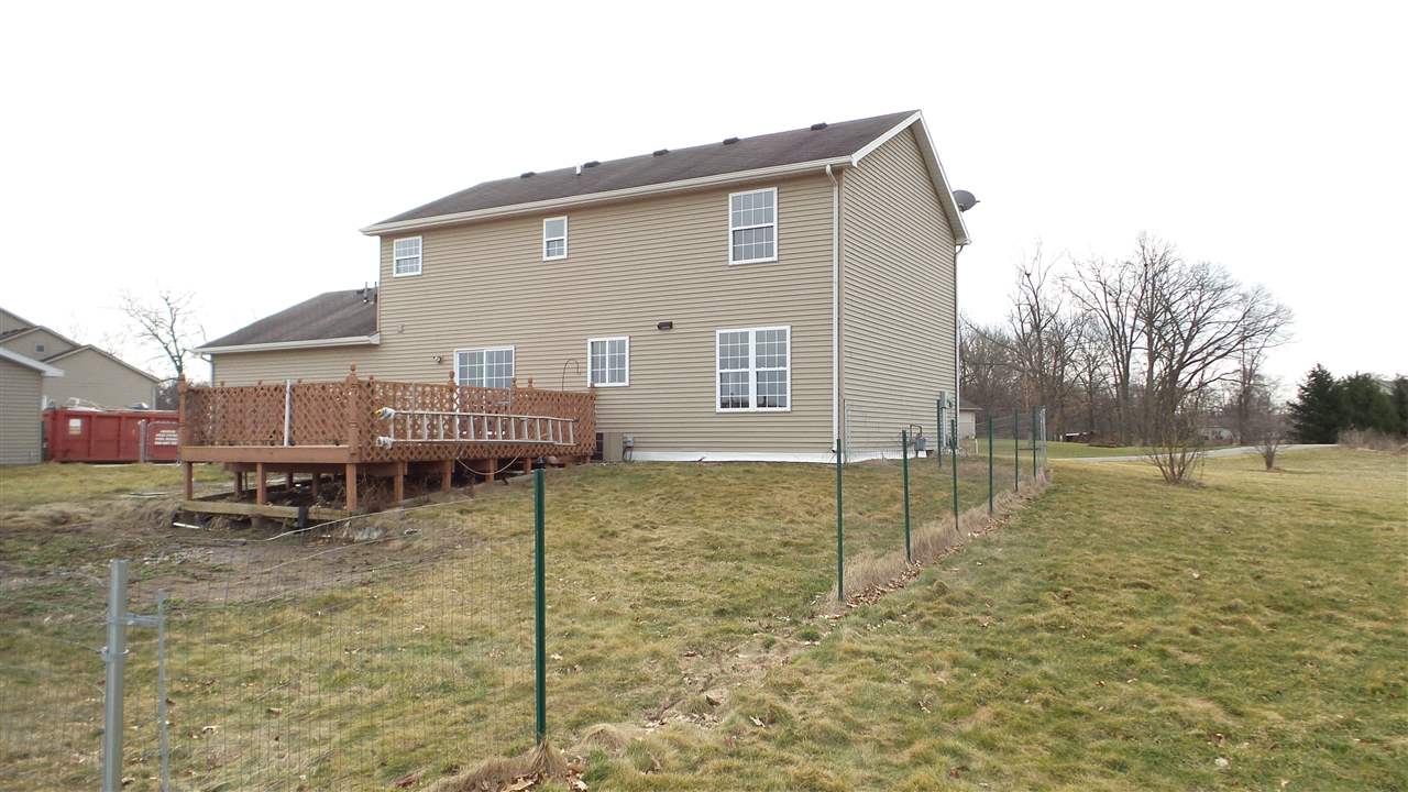 30795 Charla Ln, Osceola, IN 46561 photo 4