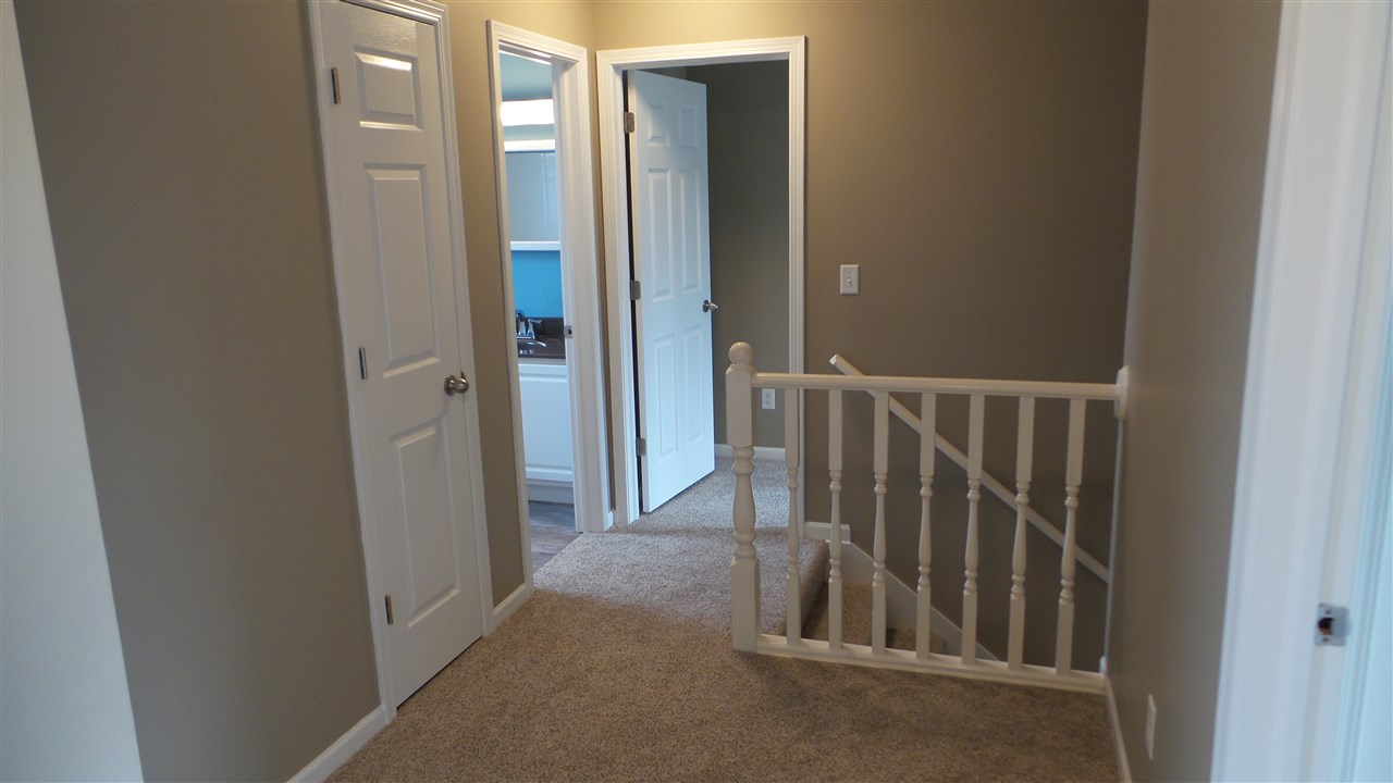 30795 Charla Ln, Osceola, IN 46561 photo 25