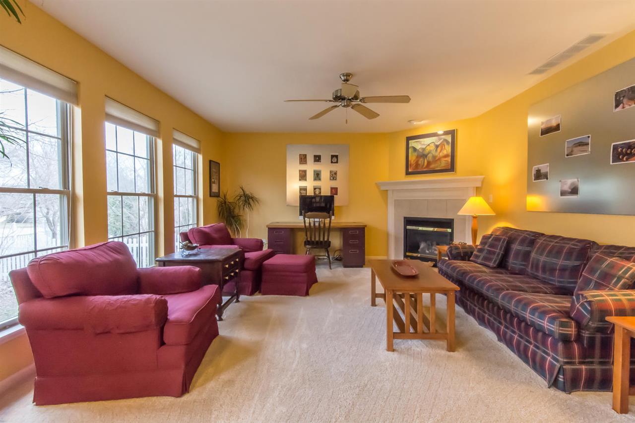 3836 E Tamarron Dr, Bloomington, IN 47408 photo 9