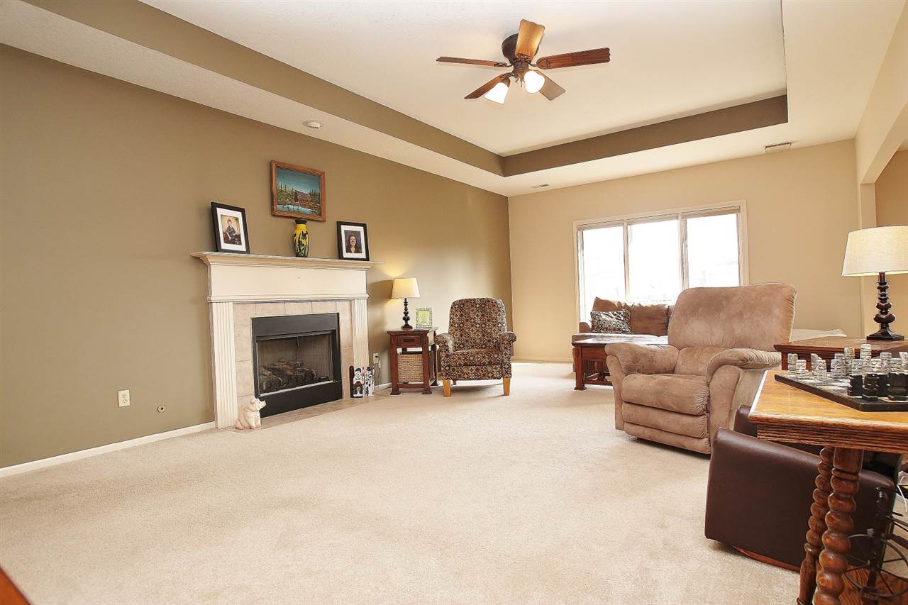 2013 Jonathan St, Kendallville, IN 46755 photo 4