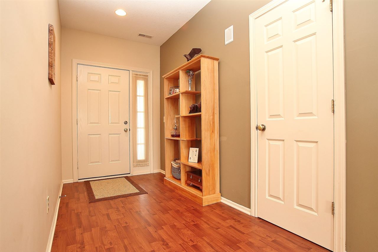 2013 Jonathan St, Kendallville, IN 46755 photo 12