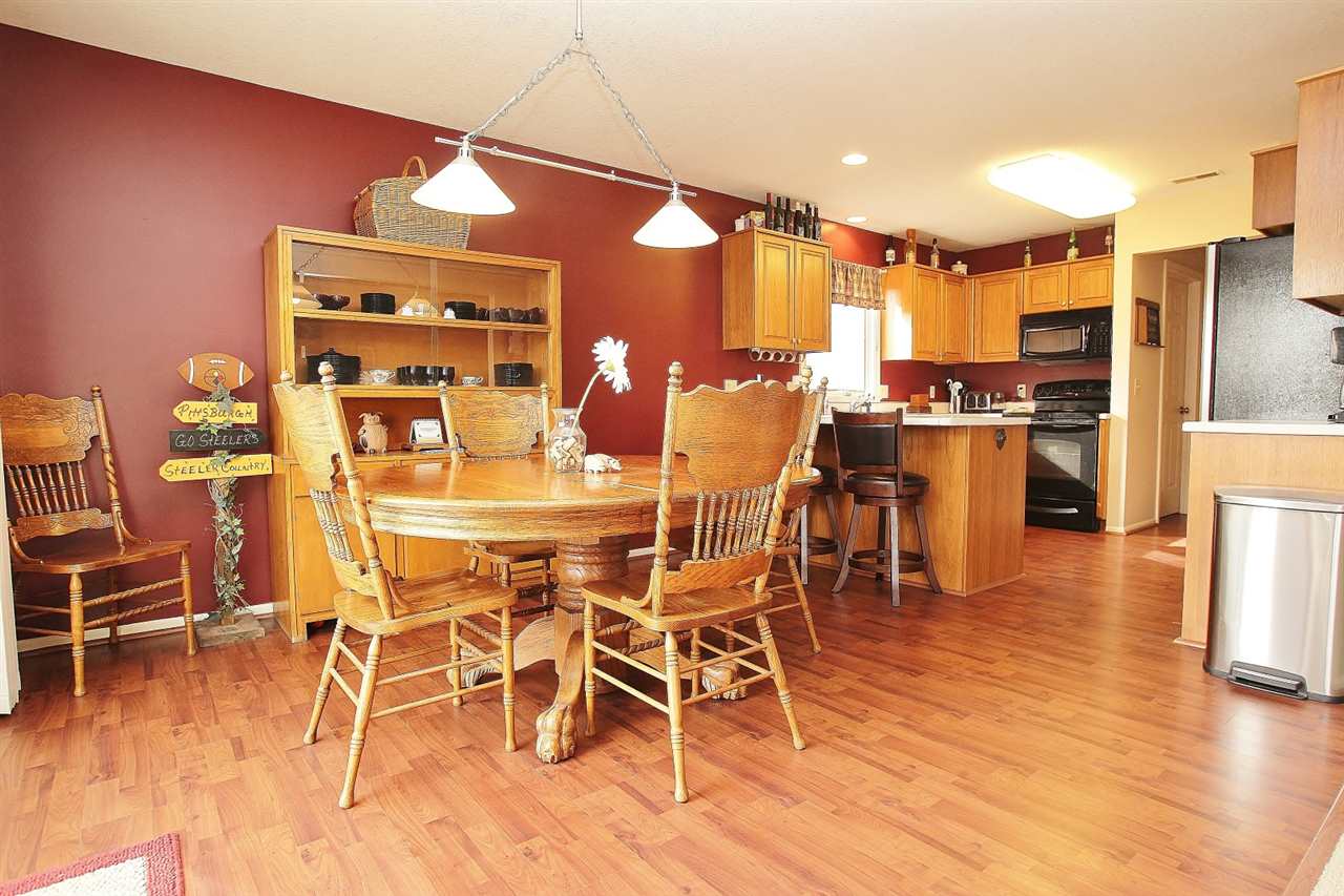 2013 Jonathan St, Kendallville, IN 46755 photo 7