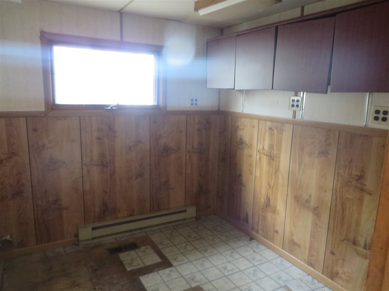 320 E 5th St, Peru, IN 46970 photo 8