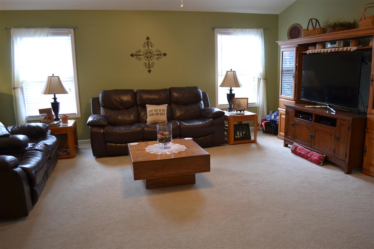 7182 W Pinnacle Dr, Bloomington, IN 47404 photo 3