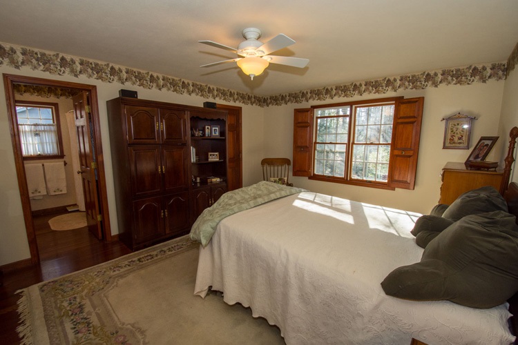10560 Red Pine Dr, Granger, IN 46530 photo 20