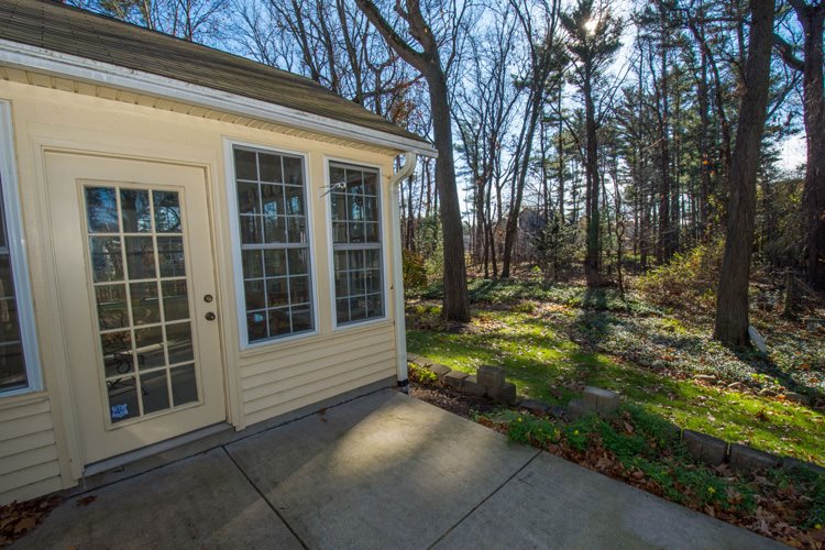10560 Red Pine Dr, Granger, IN 46530 photo 35