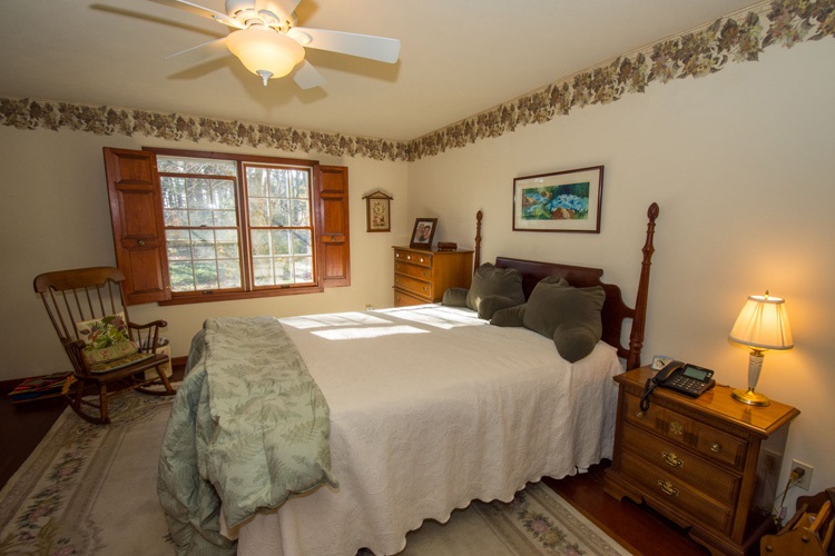 10560 Red Pine Dr, Granger, IN 46530 photo 21