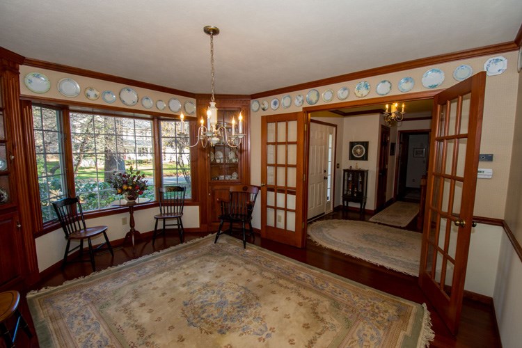 10560 Red Pine Dr, Granger, IN 46530 photo 16