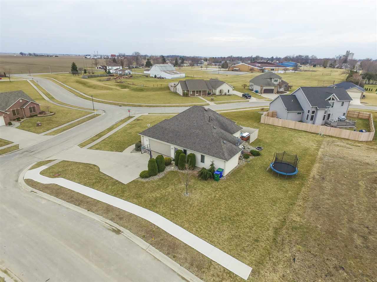 23303 Harvest Ln, Woodburn, IN 46797 photo 9