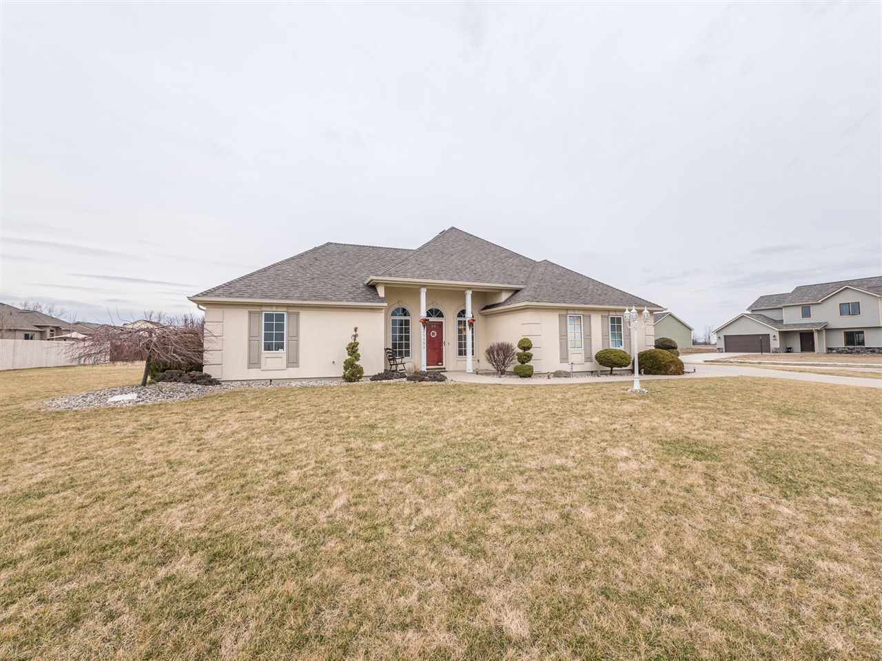 23303 Harvest Ln, Woodburn, IN 46797 photo 2