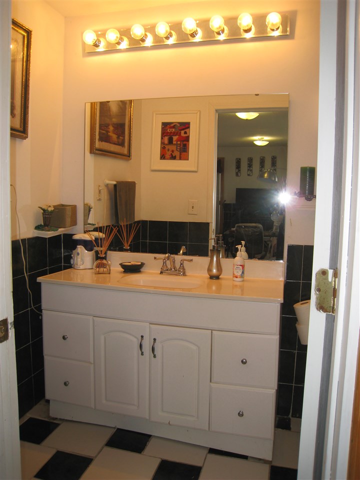 1829 E Fox St, South Bend, IN 46613 photo 9