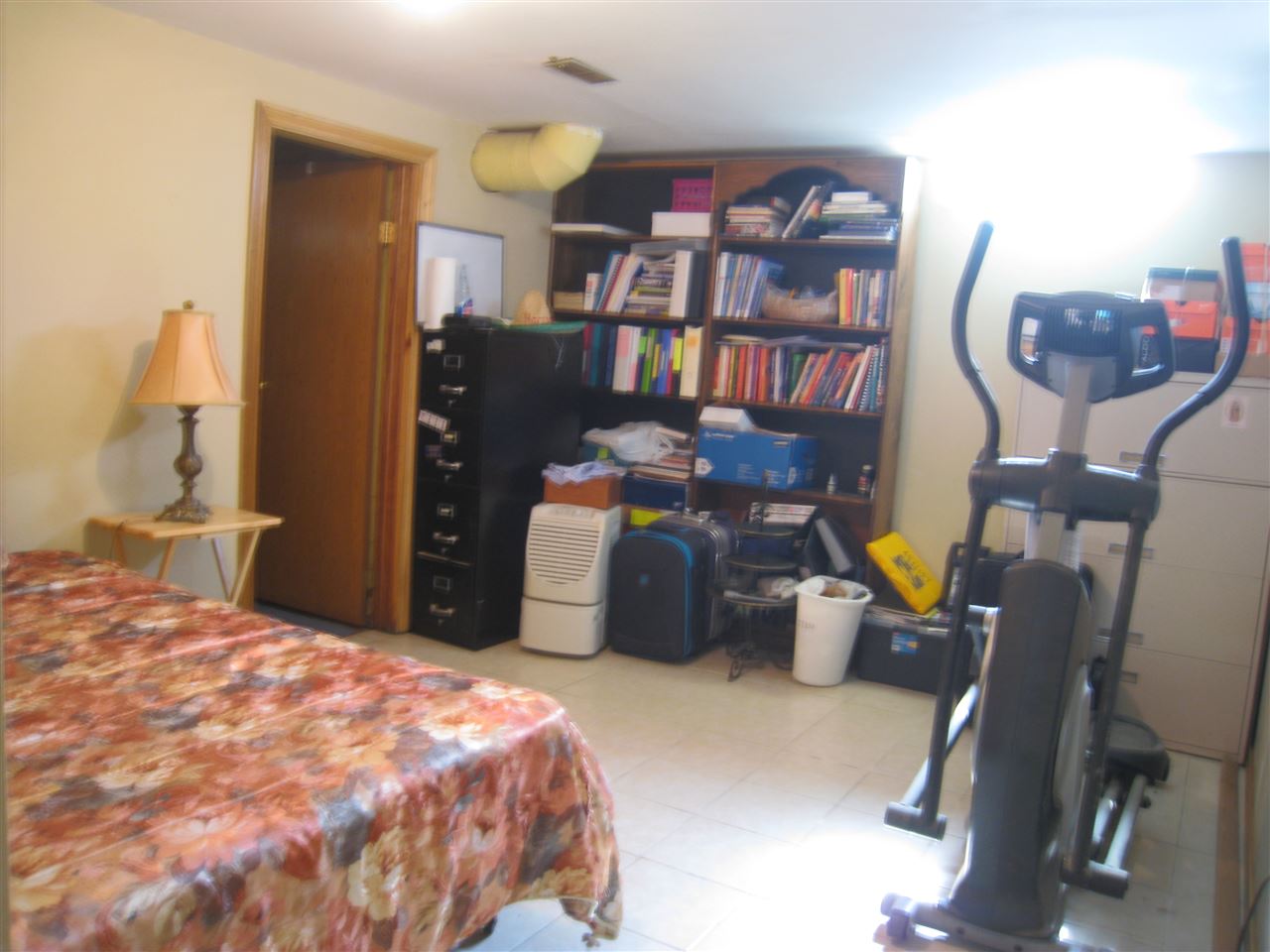 1829 E Fox St, South Bend, IN 46613 photo 16