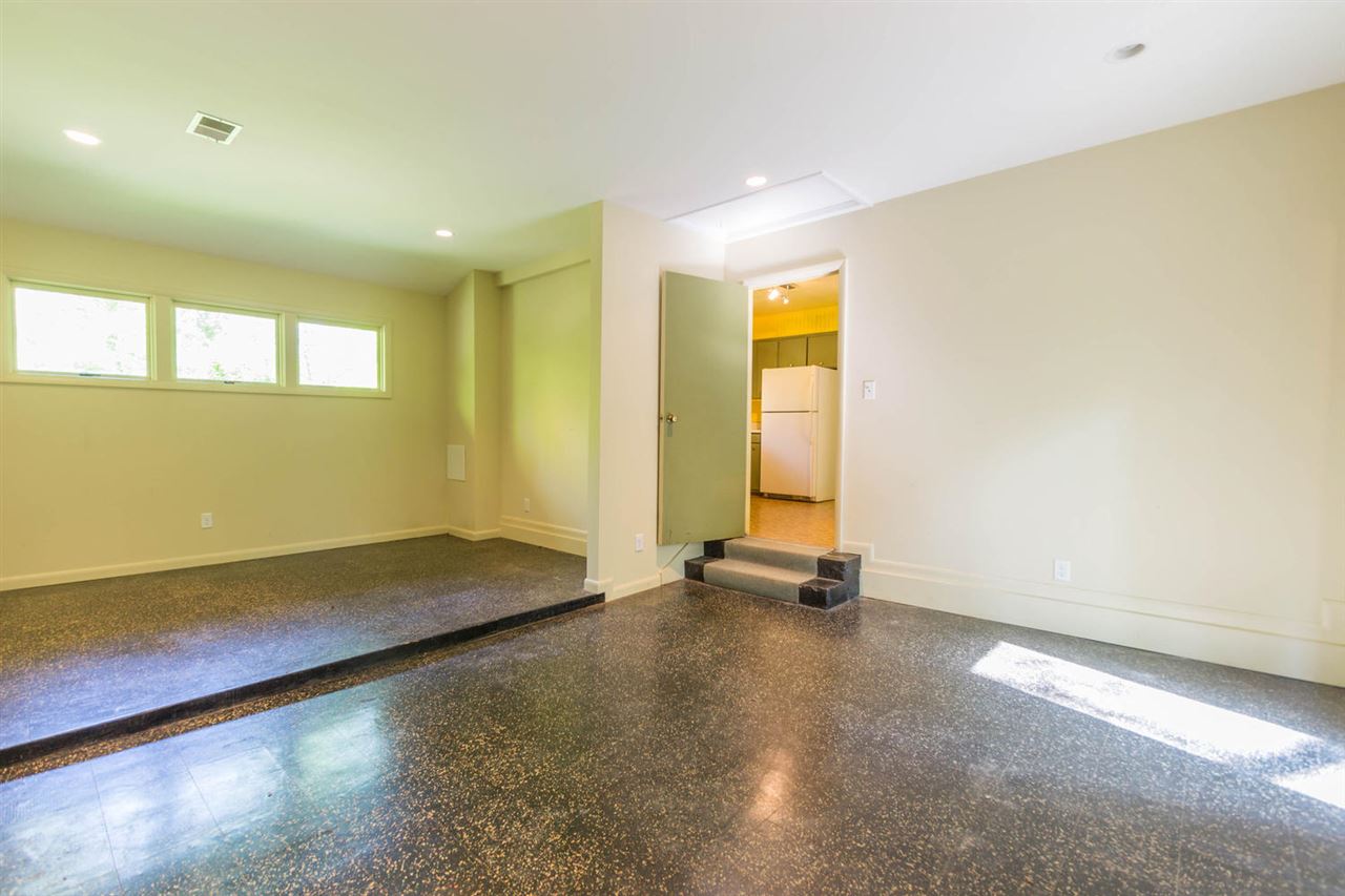 2100 E Maxwell Ln, Bloomington, IN 47401 photo 7
