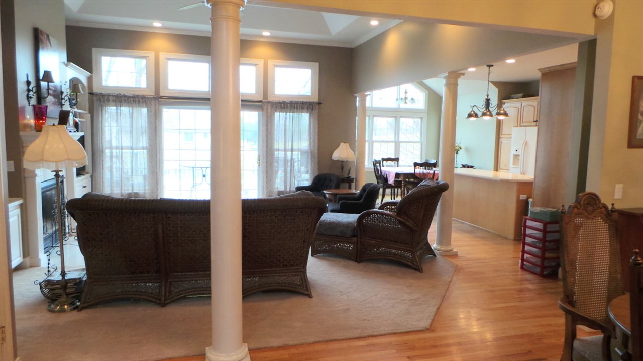 21580 Jackson Rd, South Bend, IN 46614 photo 6