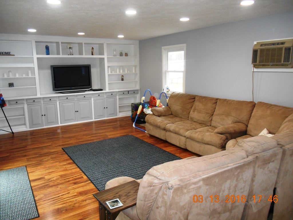 969 S 400 W, Warsaw, IN 46580 photo 4