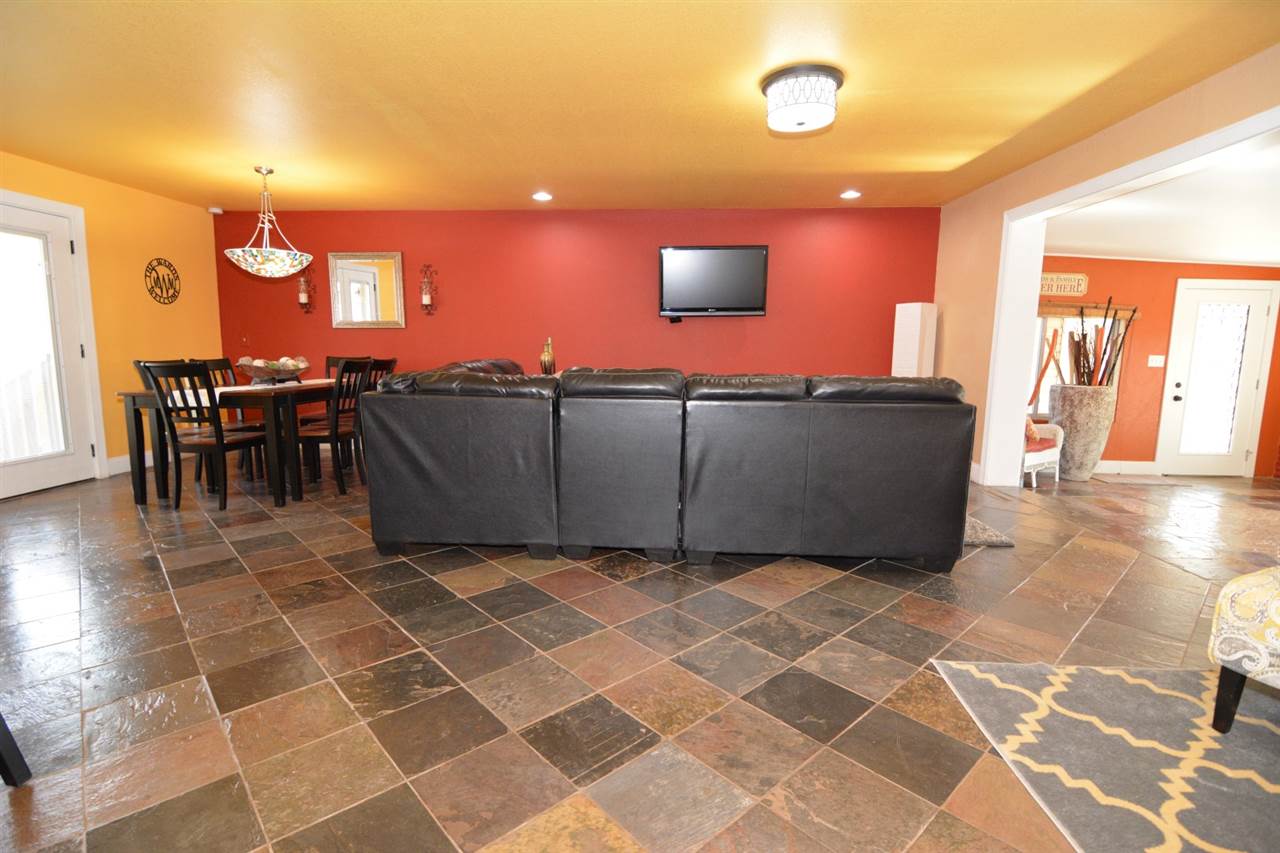 2530 Knob Hill Dr, Evansville, IN 47711 photo 8