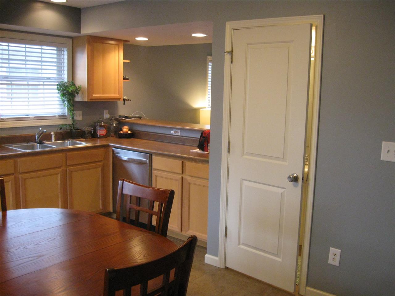2590 S Addisyn Ln, Bloomington, IN 47403 photo 8