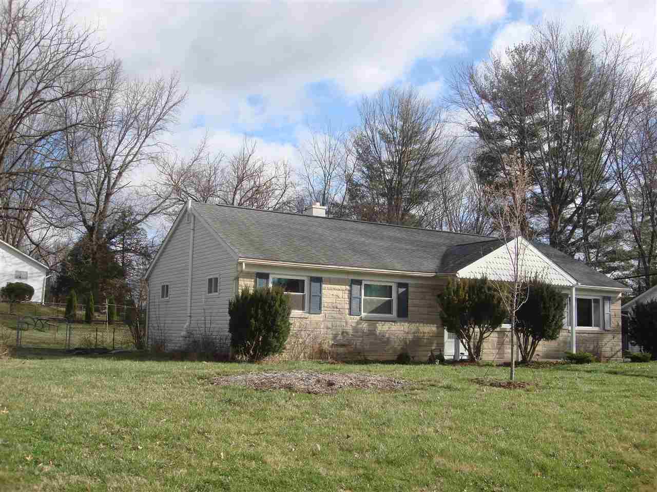 822 W Briarcliff Dr, Bloomington, IN 47404 photo 3