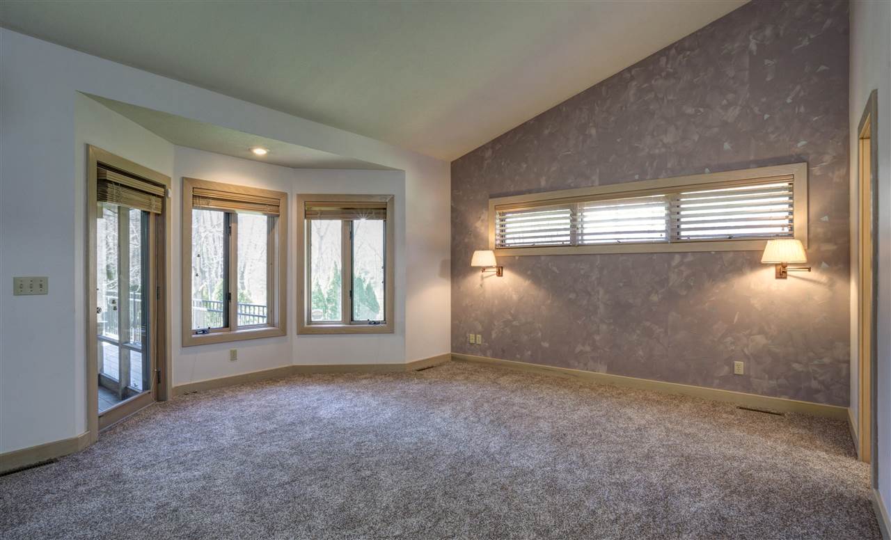 51827 Pebble Brooke Dr, Granger, IN 46530 photo 18