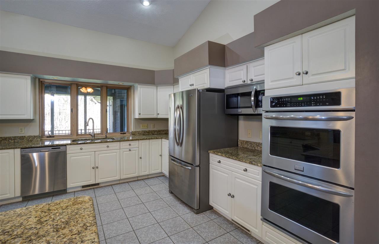 51827 Pebble Brooke Dr, Granger, IN 46530 photo 7