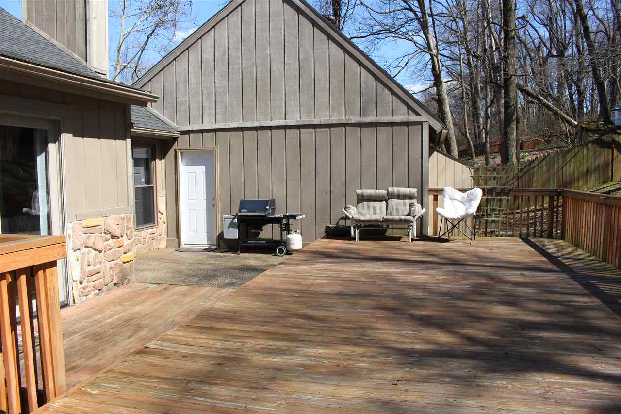 593 Forest Park Dr, Newburgh, IN 47630 photo 33