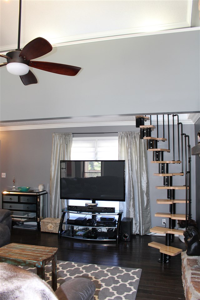 593 Forest Park Dr, Newburgh, IN 47630 photo 14