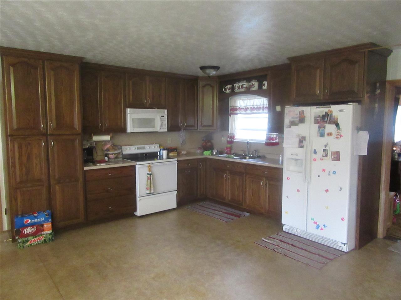 124 E Burrell, Odon, IN 47562 photo 2